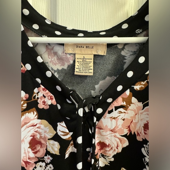 Diana Belle Top | Size L - Picture 3 of 3